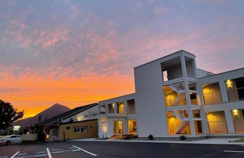 Takahama Hotel | WakasaSurfHotel ILMARE