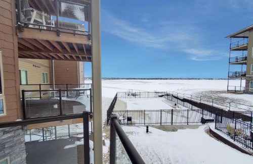 Arnolds Park Apartment | Wake on the Lake at Bridges Bay