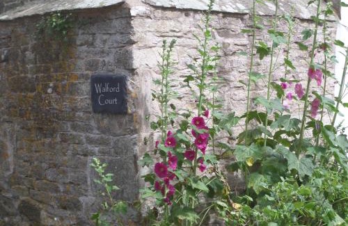 Brampton Bryan Bed & Breakfast | Walford Court
