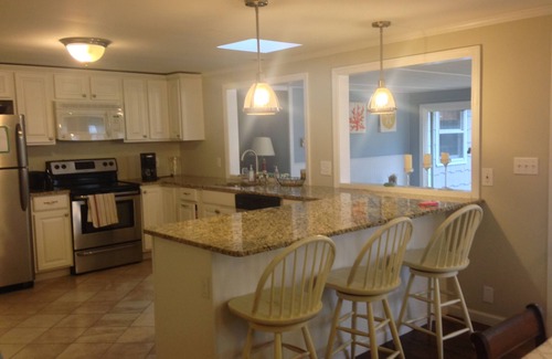 Avon House | Walk to Bay Head Beach! Spacious 5 BR Home. Make Family Memories. Aug available.