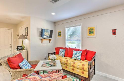 Tool House | Walk to Cedar Creek Reservoir Home with Fire Pit!