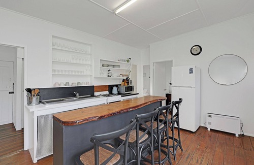 Point Lookout House | Walk to everything from this charming cottage