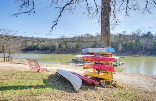Cape Fair Apartment | Walk to Lake and Trails Cape Fair Retreat with Grill!