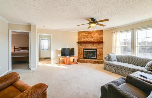 Golconda House | Walk to Ohio River Golconda Home with Water Views!