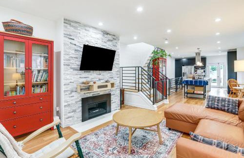 East Mount Airy House | Walk to Shops and Eats Philadelphia Escape with Yard!