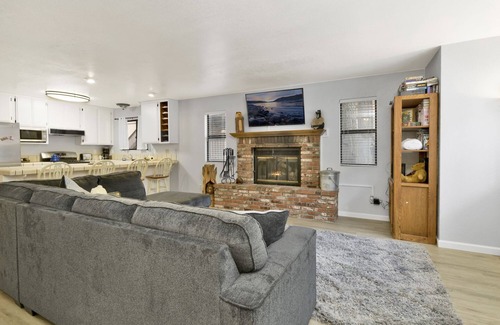 Summit Estates Condo | Walk to Ski Lifts at The Ted E. Bear Lair Townhouse
