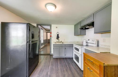 Bath Apartment | Walk to Town Bath Apt Near Keuka Lake Wine Trail