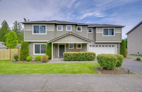 Sedro-Woolley House | Walk to Trails and Golf Sedro-Woolley Retreat!