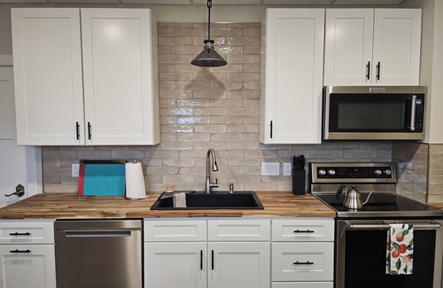 Osceola Apartment | Walking Distance to the St. Croix River & Downtown