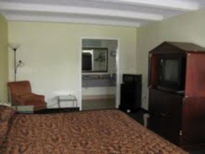 Lewisburg Hotel | Walking Horse Lodge