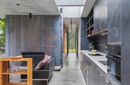 Whoota House | Wallis Lake House with a view that never fails!