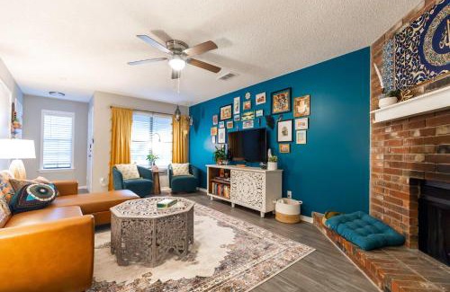Fayetteville Apartment | Wanderlust Haven