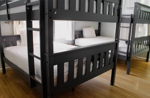 South Central Houston Hostel | Wanderstay Houston Hostel