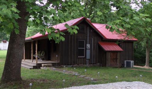 Rogers House | War Eagle Homestead Cabin