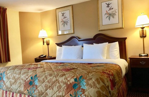 Sturbridge Hotel | Warm and Inviting Sturbridge Accommodation with Complimentary Breakfast