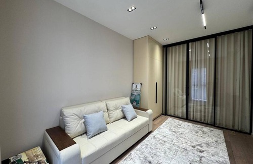 Nivy Apartment | Warm Apartments on Miletičova Street