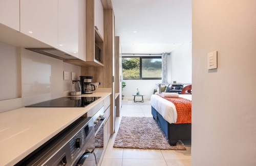 Port Zimbali Apartment | Warm Studio Apartment , Aircon , Pool