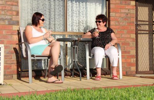 Warrnambool Ski Chalet | Warrnambool Motel and Holiday Park