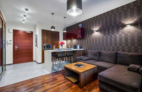 Srodmiescie Połnocne Apartment | Warsaw Atelier - Central, Parking, Metro Nearby by Rentujemy