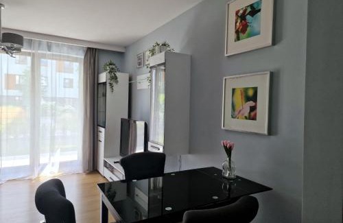 Grochow Apartment | Warsaw Praga Apartment