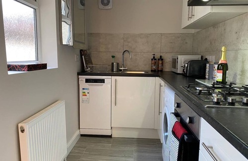 Washington House | Washington's Hidden Gem Amethyst 3 Bedroom House s