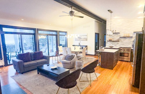 Brock Cottage | Water front cottage