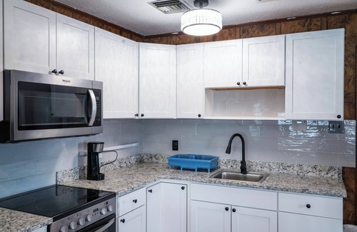 Hot Springs Boat Rental | WATER FRONT RETREAT on lake Hamilton