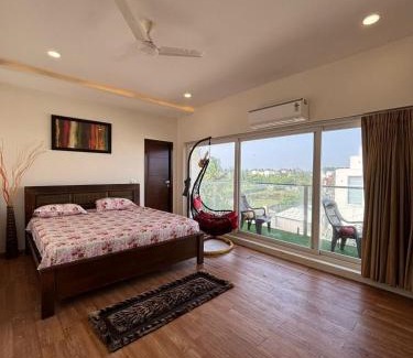 Kanathur Apartment | Water's egde service apartment