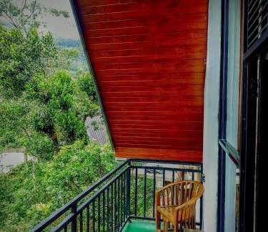 Nallathanniya House | Water Side Cabin