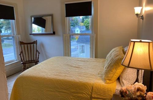 Williamstown Apartment | Water Street Apartments