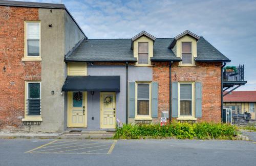 Sackets Harbor Apartment | Water-View Balcony Charming Lake Ontario Studio!