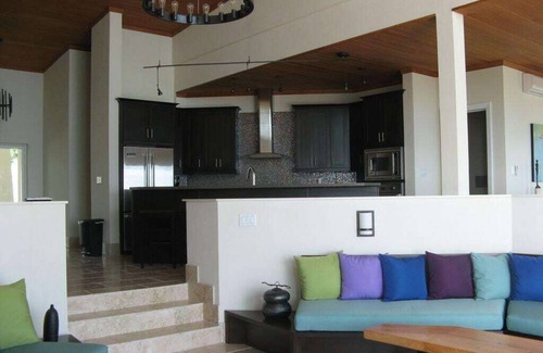 Governor's Harbour Villa | Waterfall Villa - Contemporary Villa W/Private Pool