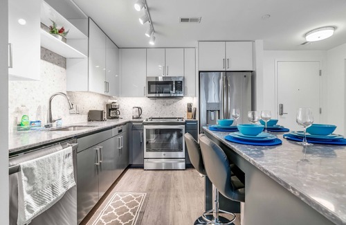 Capitol Hill Apartment | Waterfront 2BR Furnished Apartment by RedAwning