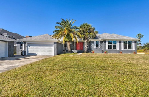 Callaway House | Waterfront Callaway Bayou Home with View and Boat Slip
