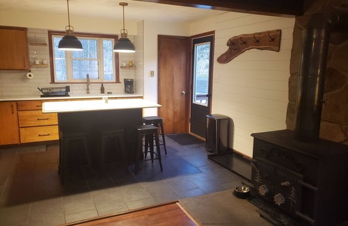 Antes Fort Cottage | Waterfront Cottage on Big Pine Creek