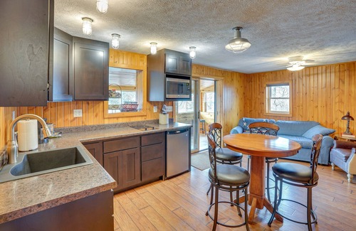Crofton Cabin | Waterfront Crofton Cabin - Boat Dock & Fire Pit!