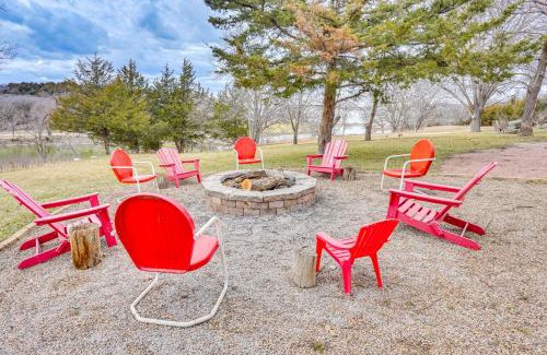 Crofton House | Waterfront Crofton Cabin - Boat Dock and Fire Pit!