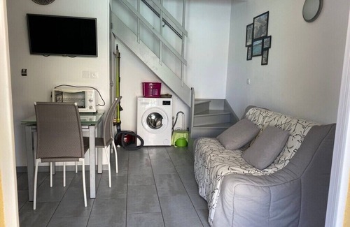 Poggio-Mezzana House | Waterfront duplex from SATURDAY to SATURDAY in high season