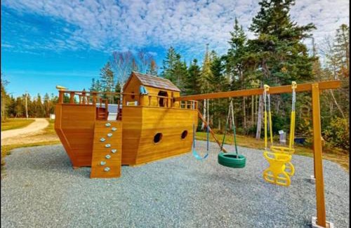 Gouldsboro House | Waterfront Family & Pet Friendly Home with Hot Tub "Sandpiper Shores"