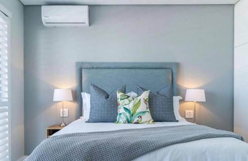 Selection Beach Apartment | Waterfront Getaway, 2 Bedroom Seaside Bliss