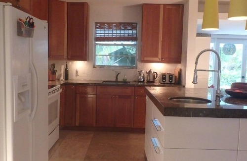 North Corals House | Waterfront Heated Pool Home Near Beach