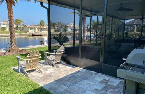 Spring Hill House | Waterfront Hernando beach house on deep water canal w/dock, fishing, kayak