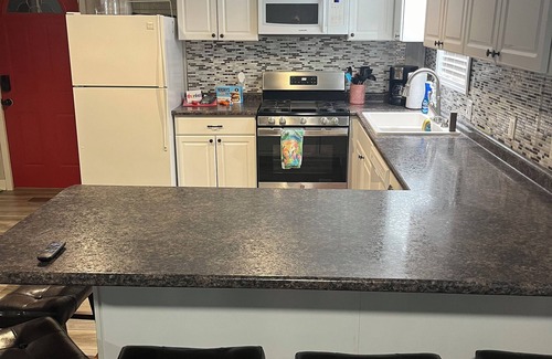 Ellston House | Waterfront home at Sun Valley Lake 1 hour 15 minutes south of Des Moines