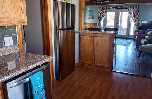 Shoreland House | Waterfront home for 2! 2 decks, 2 kayaks,hottub, dock, grill, firepit, wifi, a/c