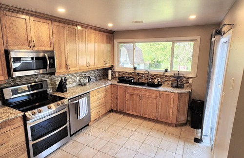 Quinte West House | Waterfront home in Quinte West
