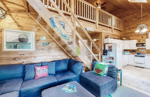 Mariaville Cottage | Waterfront home on Graham Lake with kayaks, bikes, firepit & fireplace