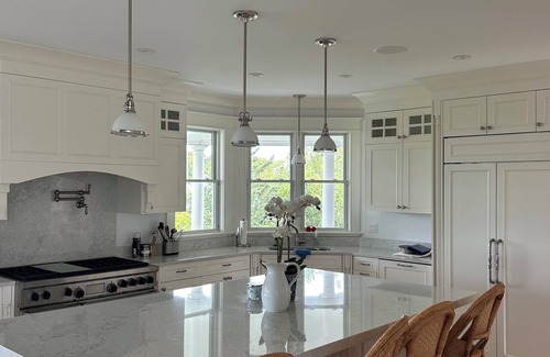 West Yarmouth House | Waterfront in Great Island, West Yarmouth, MA -private beach access -sleeps 13