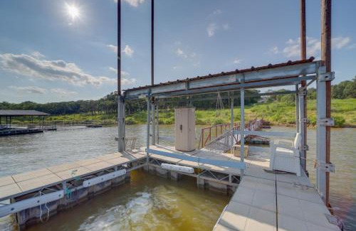 Mannford House | Waterfront Keystone Lake Gem Private Dock, Kayaks