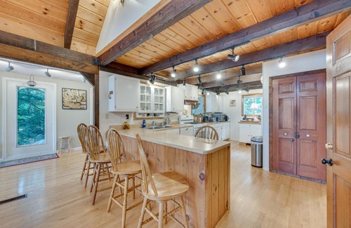 Lake Arrowhead House | Waterfront Lake Arrowhead Cabin with Dock and Fire Pit