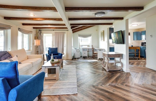 Hamlin County House | Waterfront Lake Poinsett Retreat w/Fire Pit!